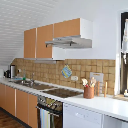 Apartment Ferienwohnung Stumpe Helsa